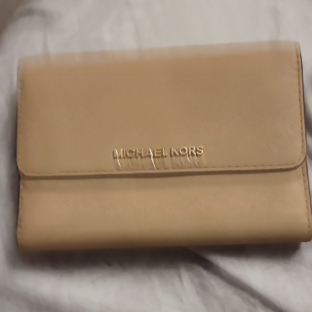 Michael Kors Beige Wallet